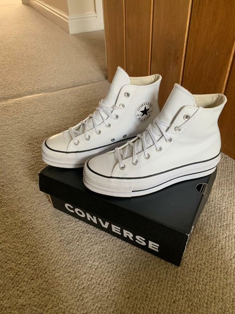 leather converse size 5.5